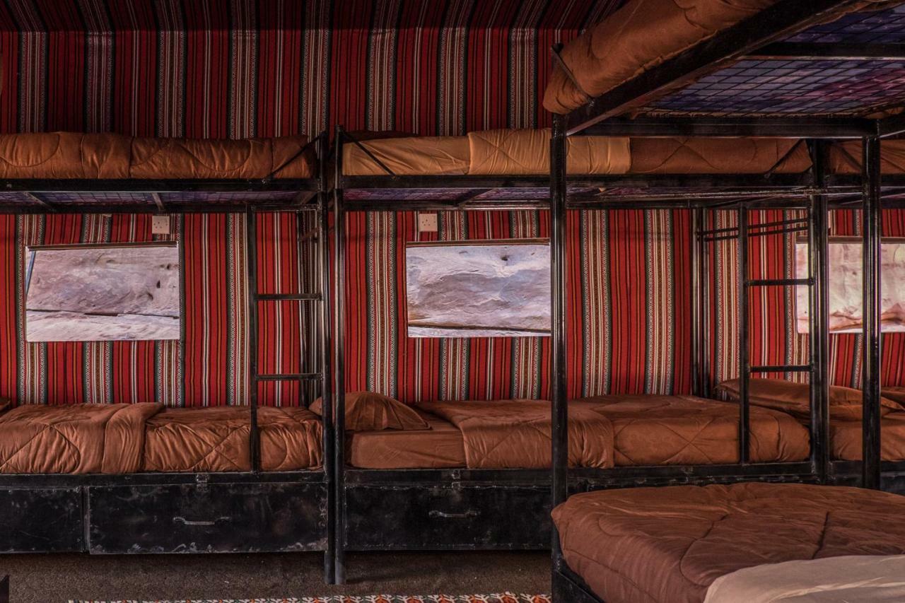 Arabian Nights Hotel Wadi Rum Eksteriør billede